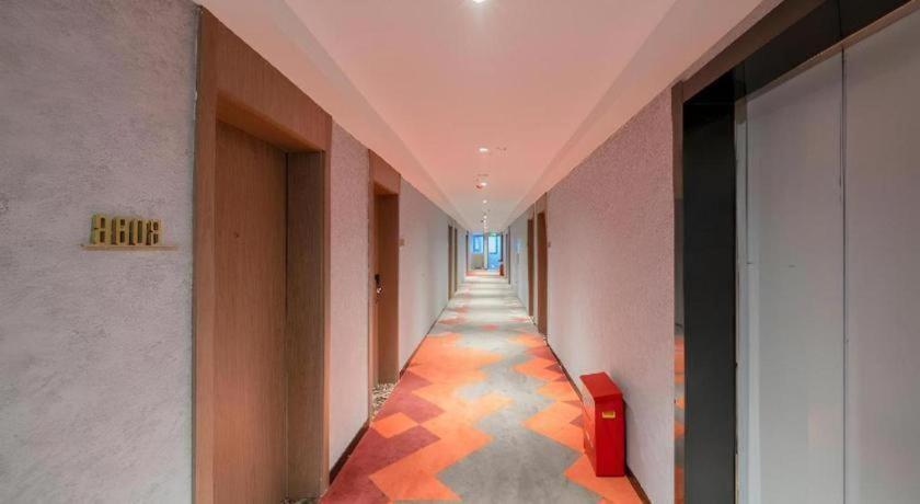 Borrman Hotel Xiantao Wushang Gymnasium Eksteriør bilde