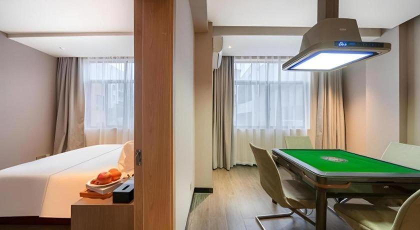Borrman Hotel Xiantao Wushang Gymnasium Eksteriør bilde