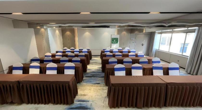 Borrman Hotel Xiantao Wushang Gymnasium Eksteriør bilde